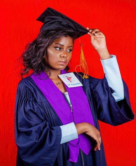 Купить диплом с занесением в реестр России быстро