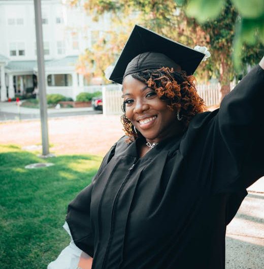 Купить диплом с занесением в реестр России быстро